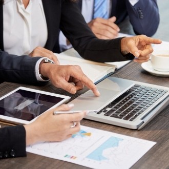 Guia Completo para Criação de Sites Personalizados para Pequenas Empresas