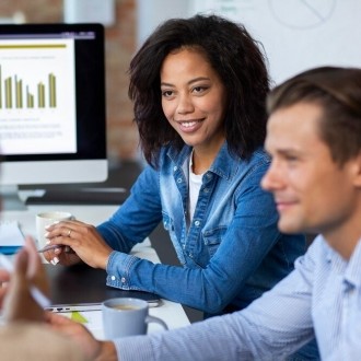 Criação de Sites para Empresas de Gestão de Condomínios: Vantagens e Desvantagens